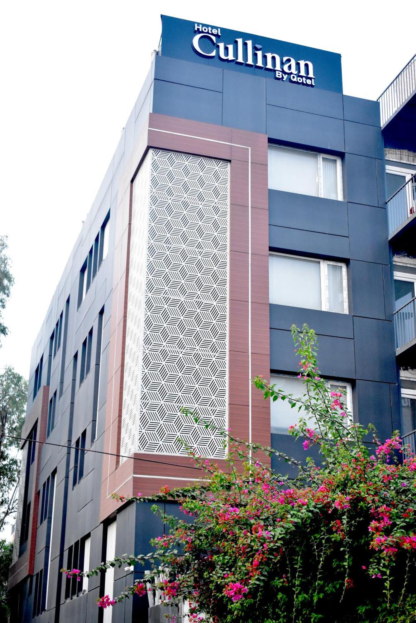 Hotel Cullinan By Qotel Janakpuri Delhi  Exteriör bild
