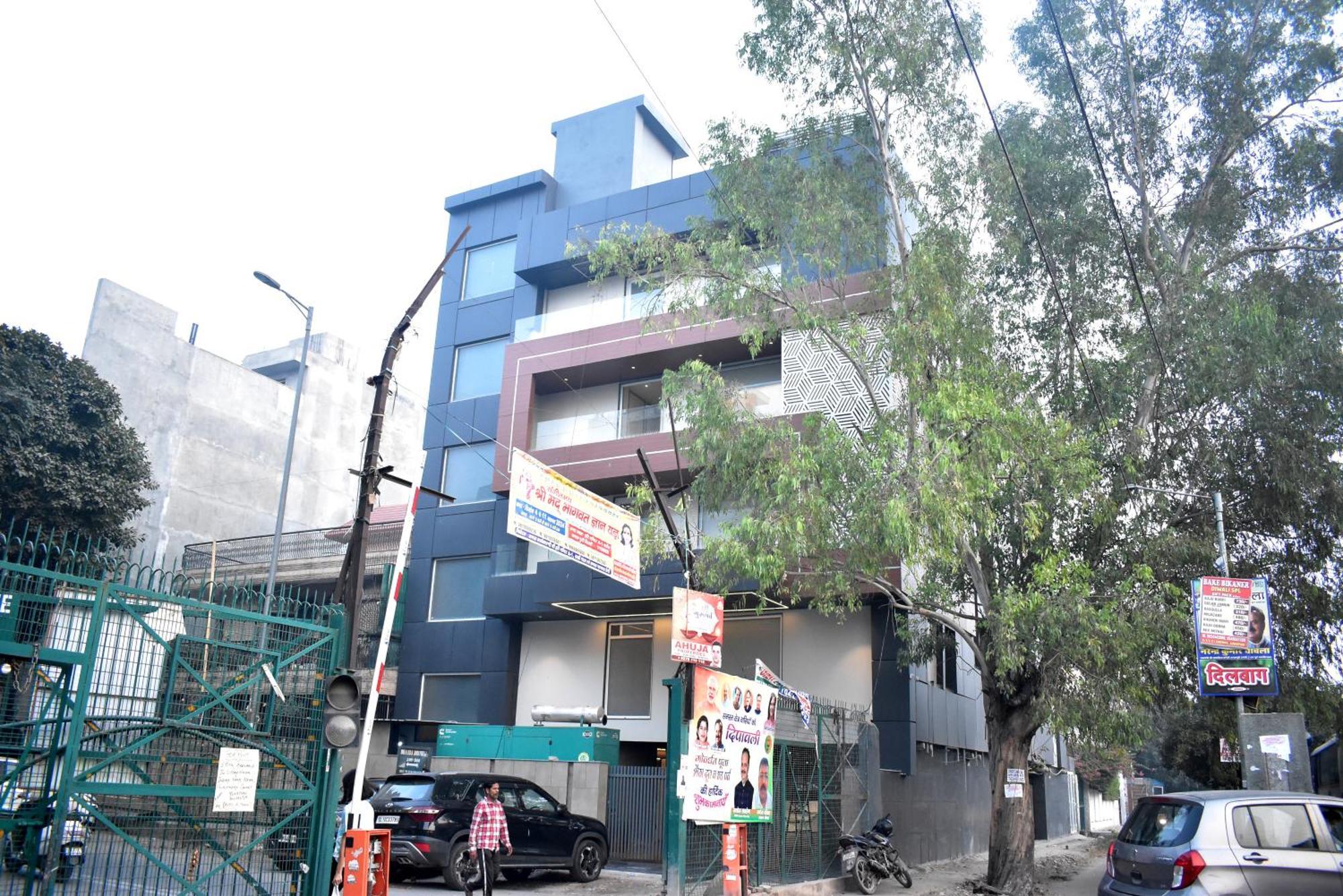 Hotel Cullinan By Qotel Janakpuri Delhi  Exteriör bild